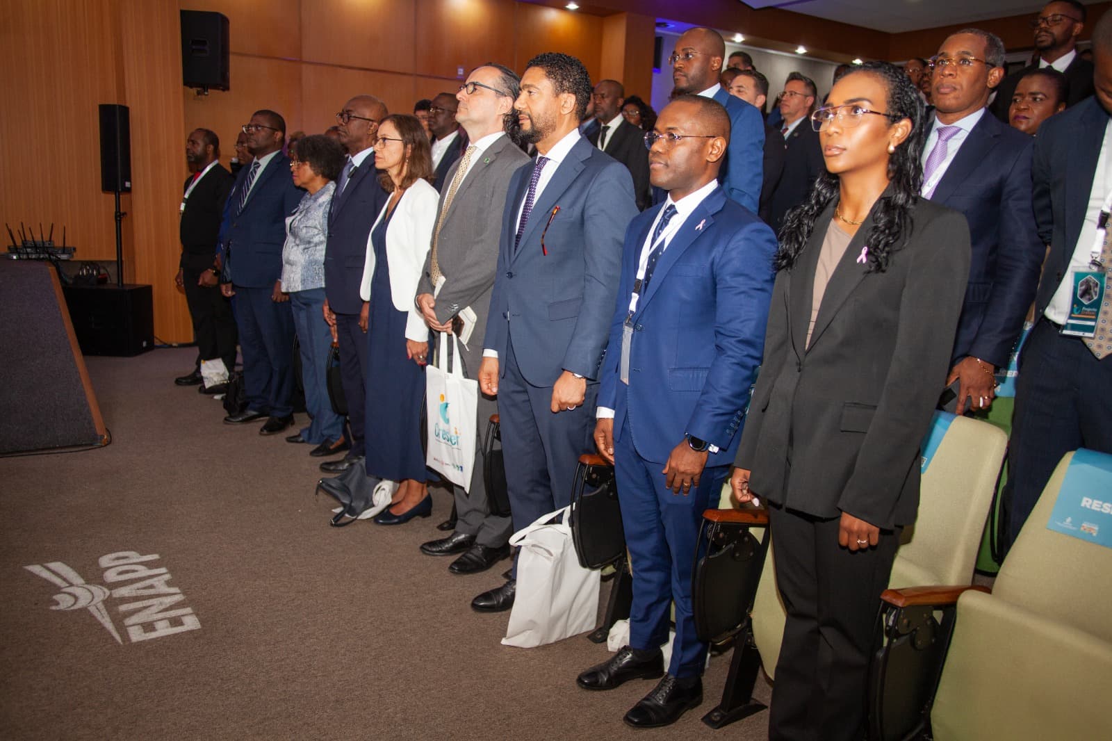 Lançamento do Projecto Crescer - Foto 8