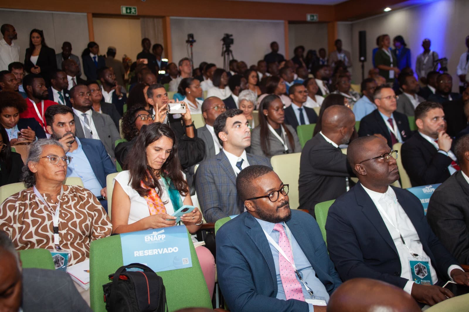 Lançamento do Projecto Crescer - Foto 16